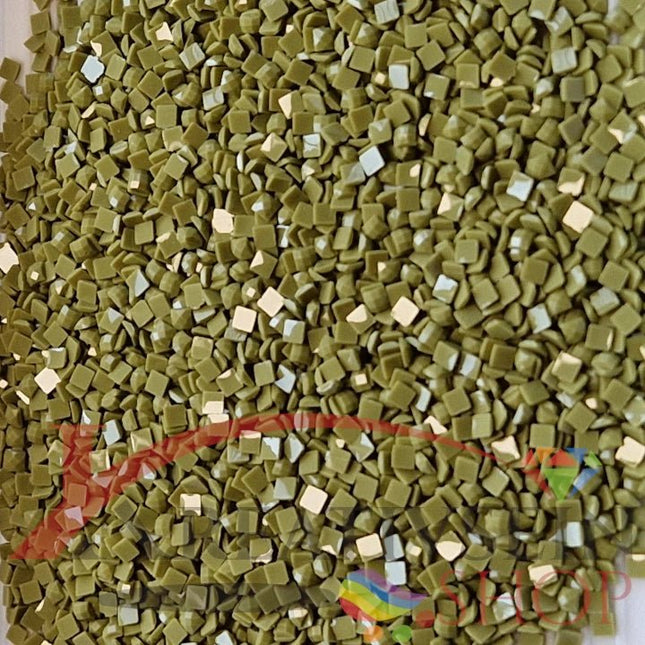 DMC 471 Avocado Green VY LT - eckige Steine - Diamond Painting