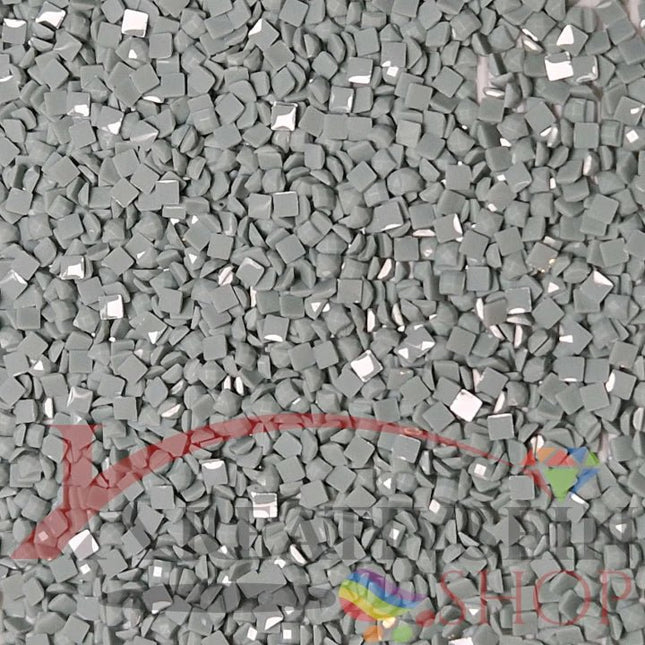 DMC 927 Grey Green LT DK - eckige Steine - Diamond Painting