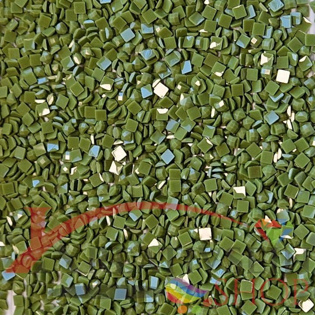 DMC 937 Avocado Green MED - eckige Steine - Diamond Painting