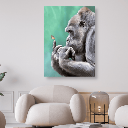 Gorilla bestaunt Schmetterling auf seinem Finger - 5D DIY Diamond Painting